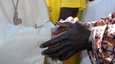 Lampedusa. Cardenal Montenegro: un viaje que contin�a