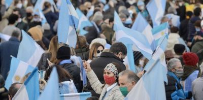 Banderazo del 9 de Julio: un informe que encarg� el Gobierno vincula al macrismo con las marchas