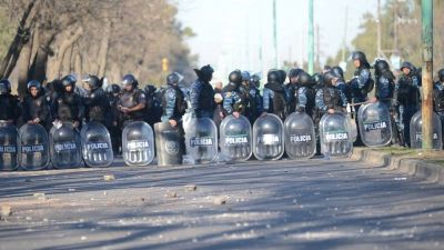 Tres heridos de bala en un enfrentamiento de facciones da la Uocra La Plata