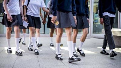 Alarmante situaci�n de los colegios cat�licos porte�os: alta morosidad, baja de matr�culas y dificultades para abonar los sueldos