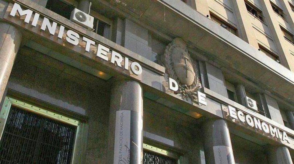 Economa ofrece canje de deuda local en dlares por nuevas Letras en pesos