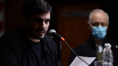 Crece el conflicto en La Plata y el titular de IOMA asegura que buscar� otros m�dicos que atiendan a los afiliados