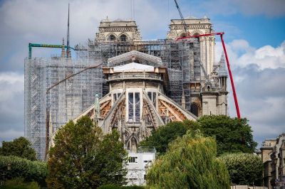 Notre-Dame de Paris finalmente ser� restaurada de forma id�ntica