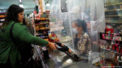 El consumo cay� un 4,1% en junio, presionado por baja en el segmento Bebidas