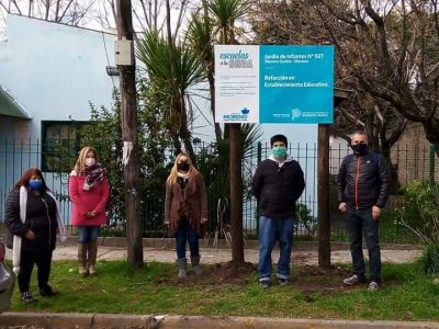 Se lanz� el programa de refacci�n de escuelas en Moreno: Se realizar�n obras en 38 establecimientos