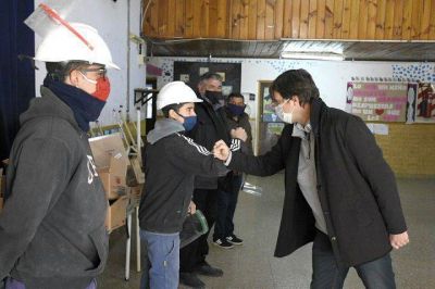 Mor�n | Lucas Ghi supervis� obras de mejoras en escuelas del distrito