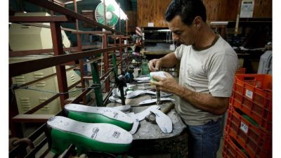 Buscar�n bajar la presi�n impositiva sobre pymes y comercios
