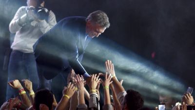 Macri analiza ser candidato a diputado para forzar a Larreta a negociar