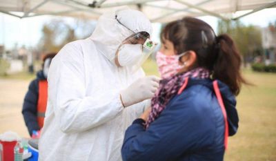 Esteban Echeverr�a incorpor� 20 profesionales de la salud