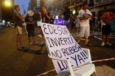 Intendentes y legisladores, furiosos contra Edesur: 