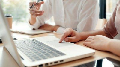 Contadores le piden al Gobierno porte�o ser incluidos en las flexibilizaciones