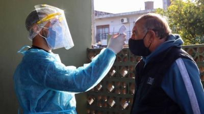 Echeverr�a super� los 1.700 casos de coronavirus
