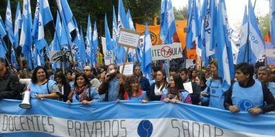 Docentes privados catalogan de 