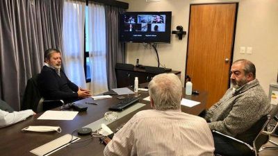 Sin la presencia del Gobierno, la CGT y los empresarios debatir�n c�mo salir de la crisis con el aporte privado y del sindicalismo