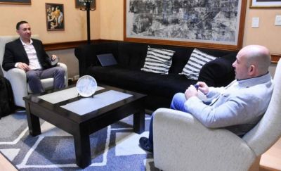 Maderna recibi� a Gustavo Sastre por la situaci�n del Girsu