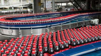 Caen las ventas de embotelladora
