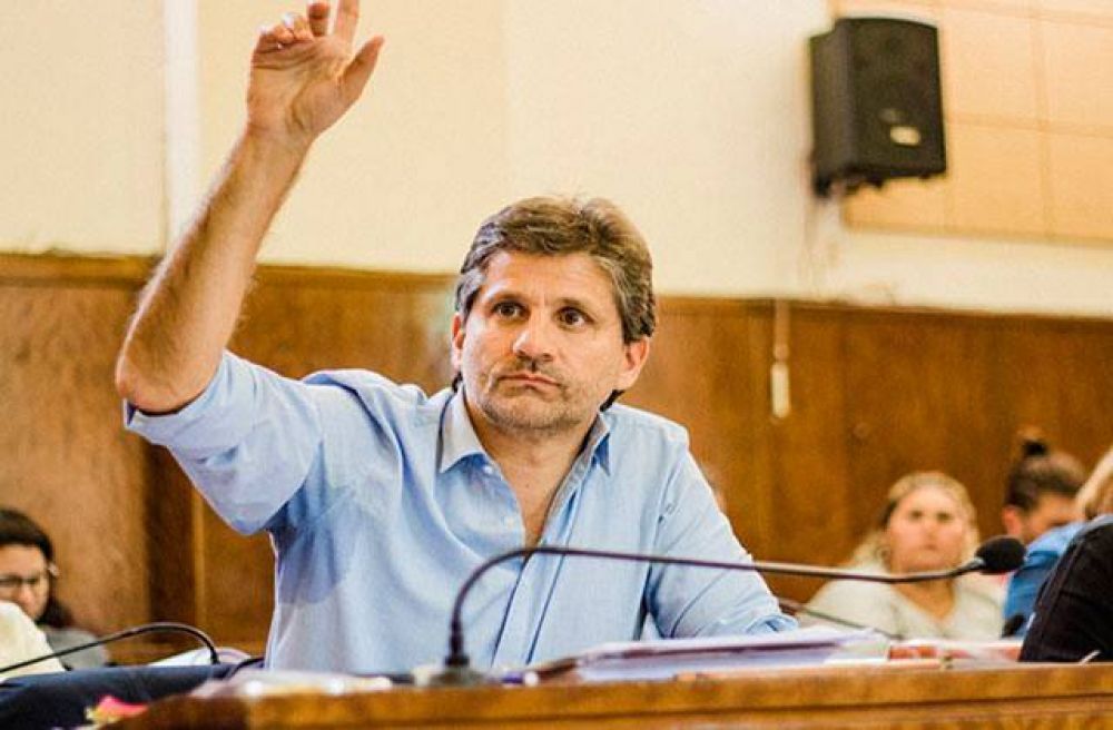 Boleto: Ciano cuestion al Municipio por responsabilizar a Nacin por la entrega de subsidios