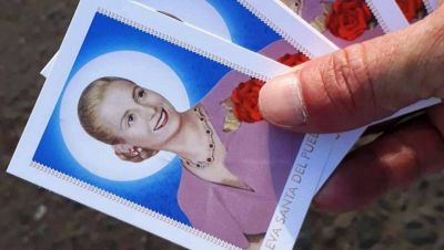 Eva Per�n, la dirigente pol�tica, �que podr�a ser santa?