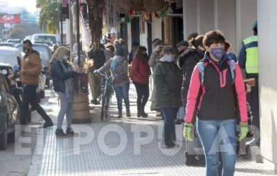 Casi el noventa por ciento de los empleados de comercio prefieren el horario corrido