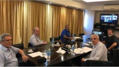 La CGT analiza con empresarios el plan de agroindustria para exportaciones millonarias