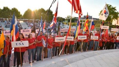 Francisco a los j�venes de Medjugorje: 