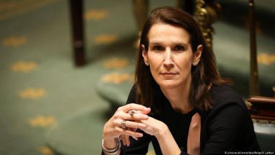 Otro pa�s europeo tiene una Primer Ministro jud�a, mujer y descendiente de sobrevivientes