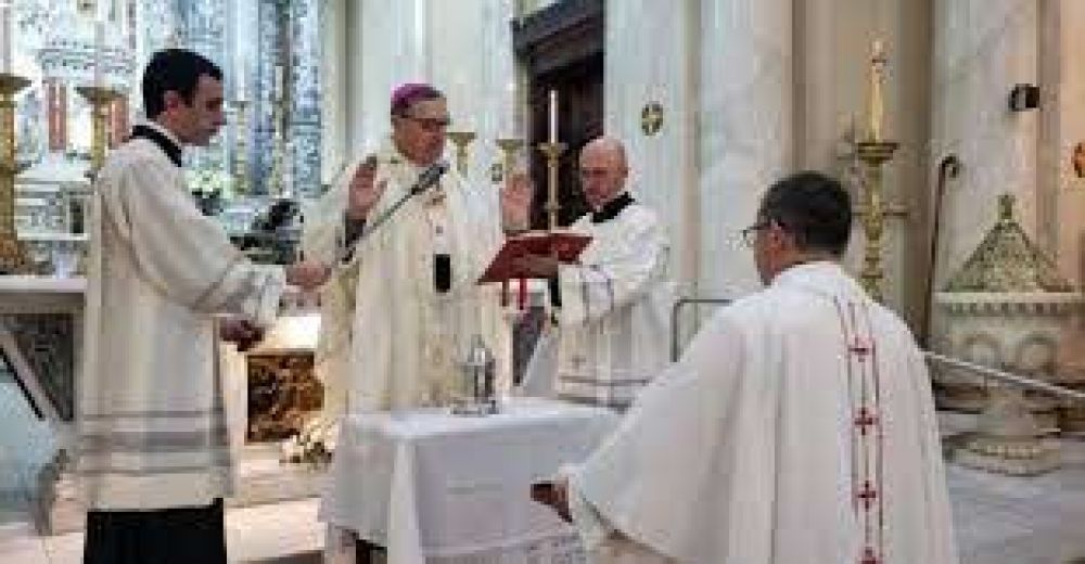 Mons. Mart�n agradeci� la entrega de los sacerdotes en la pandemia