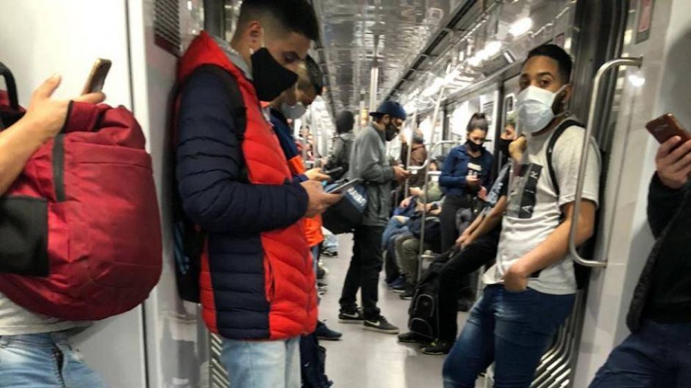 Aflojan los controles en subtes y hay cada vez ms pasajeros parados