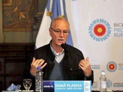 El ministro de Salud pone en duda las vacaciones en la Costa y ya hay pol�mica