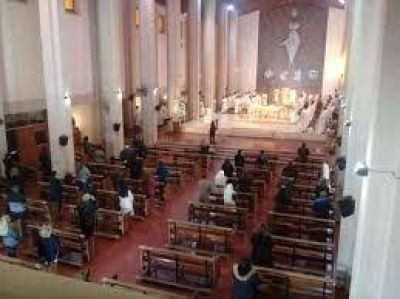 Mons. Dom�nguez llam� al clero a ungir al pueblo con alegr�a y esperanza