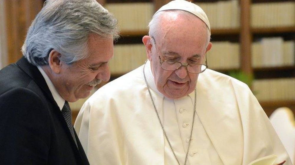 Alberto Fernndez negociar en el FMI un nuevo programa econmico con el Papa Francisco al lado y Donald Trump enfrente