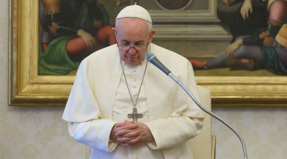 Papa Francisco: �Nuestro coraz�n, incluso sin saberlo, tiene sed de Dios�