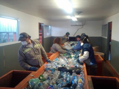 Barrios saludables destin� 700 kilos de residuos reciclables al Parte de Tecnolog�as Ambientales
