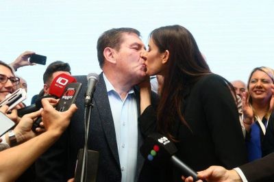 Naci� Tom�s Montenegro, el sexto hijo del intendente: �Nos explota el coraz�n de alegr�a�