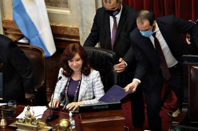 El kirchnerismo aprob� el dictamen de la reforma judicial y buscar� votarla en el Senado la semana que viene