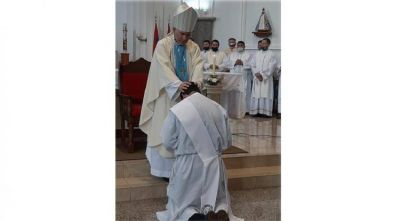 La di�cesis de Ober� tiene un nuevo sacerdote