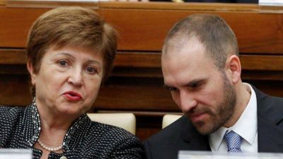 El duro diagn�stico del FMI sobre el d�lar, la inflaci�n y la recesi�n en la Argentina de cara a la negociaci�n de un nuevo acuerdo