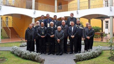 Pronunciamiento de obispos del Per� al final de su Asamblea Plenaria
