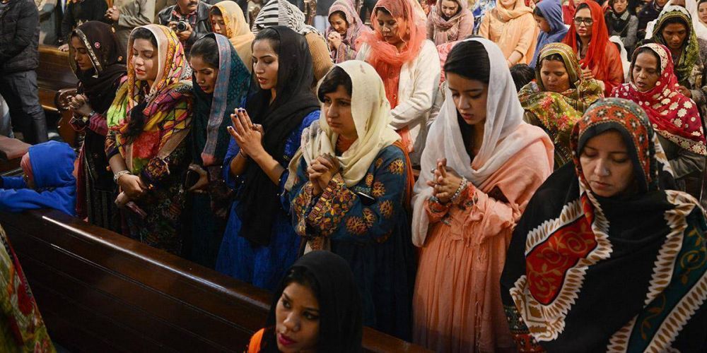 Las mujeres y las nias son el primer blanco de la persecucin religiosa