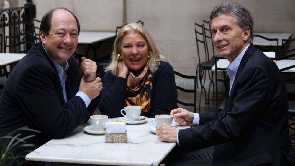 En plena convulsin, Macri, Carri y Sanz levantan el perfil
