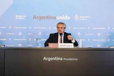 Internet, telefon�a celular y tv por cable fueron declarados servicios p�blicos y se congelaron las tarifas
