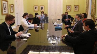 Para atacar la ca�da de empleo, el Gobierno convertir� en subsidios parte de los cr�ditos a empresas
