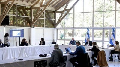 El Gobierno define la nueva etapa, con la mirada puesta en las provincias