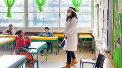 Acu�a sobre el rechazo de Naci�n para abrir escuelas: 