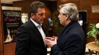 El Gobierno prepara una bater�a de medidas para la clase media y Sergio Massa gana protagonismo