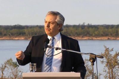 Alberto busca fortalecer el federalismo: 
