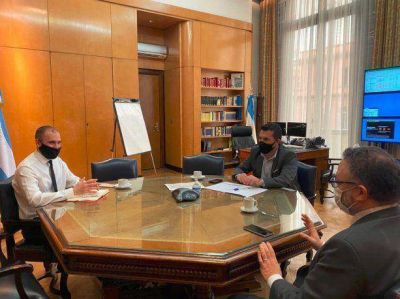 Qu� dice el decreto que pone el �rea de Energ�a bajo la �rbita de Guzm�n