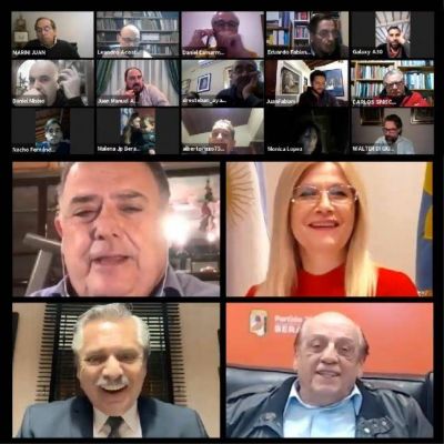 Alberto Fern�ndez particip� de un encuentro militante del Conurbano Sur