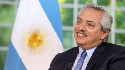 Alberto se recuesta en aval de los gobernadores para el relanzamiento de su gesti�n