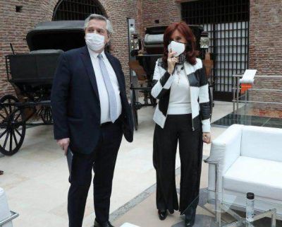 El cafecito de Alberto, CFK y Guzm�n: primavera recargada con deuda, d�lar, impuestos y presupuesto